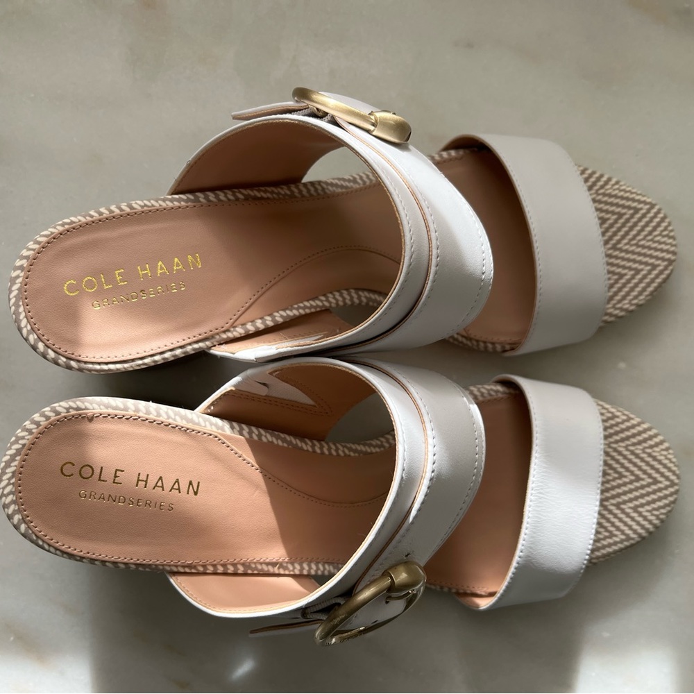 Cole Haan Size 9 Stacked Block Heel Slides White Woven Matte Gold Buckle NWB - Picture 5 of 9